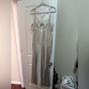 L'Academie Women’s Caris Maxi Dress in Nude Cream size M